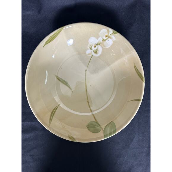 Crate and Barrel Orchid Royal Stafford Great Britain 2006 Serving Bowl 10.5" - Picture 1 of 7